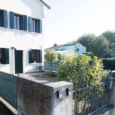 Dimore Al Borgo Монтаняна Екстериор снимка