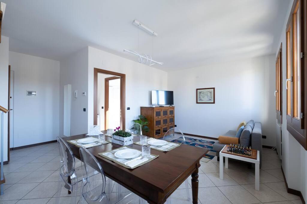 Dimore Al Borgo Монтаняна Екстериор снимка