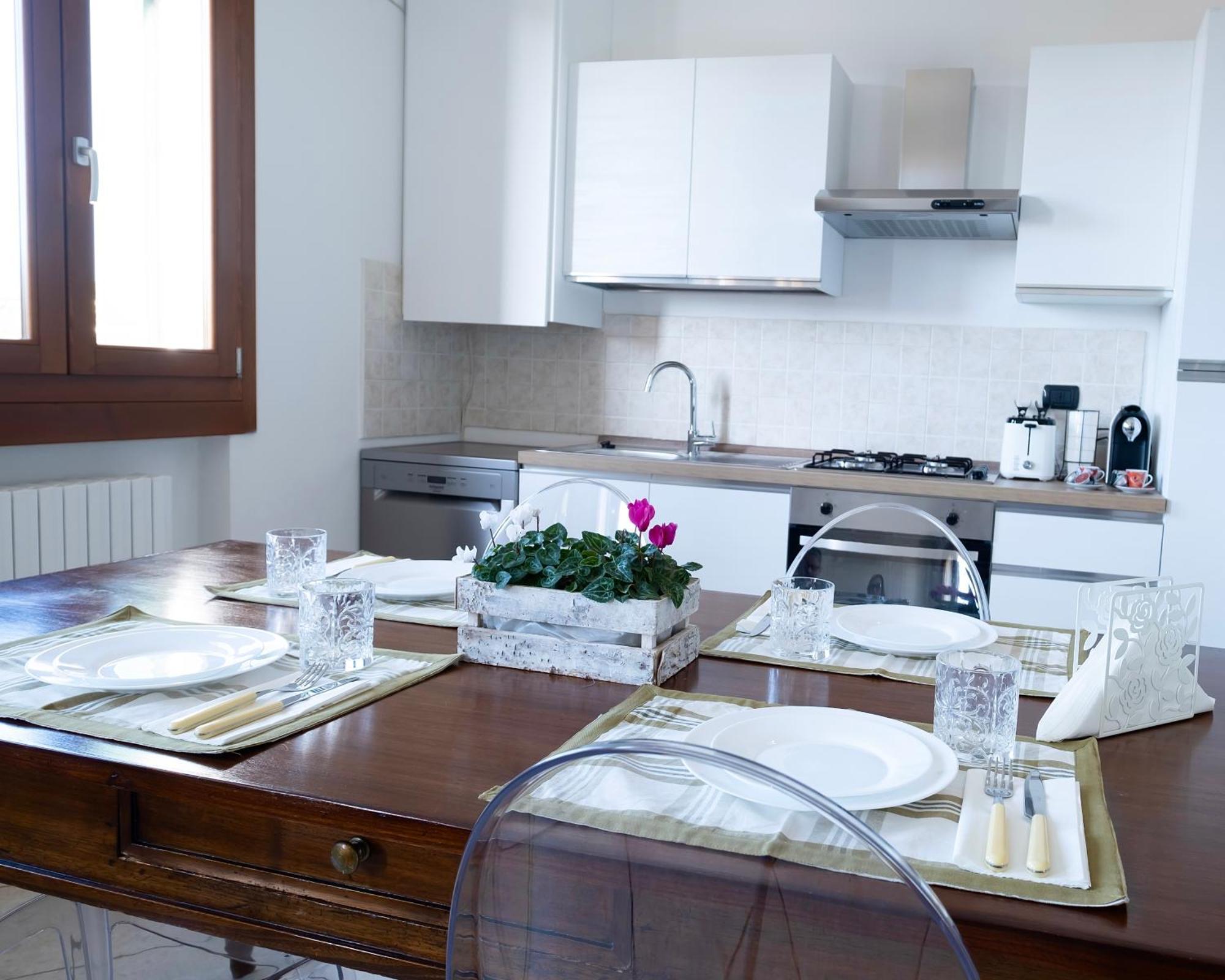 Dimore Al Borgo Монтаняна Екстериор снимка